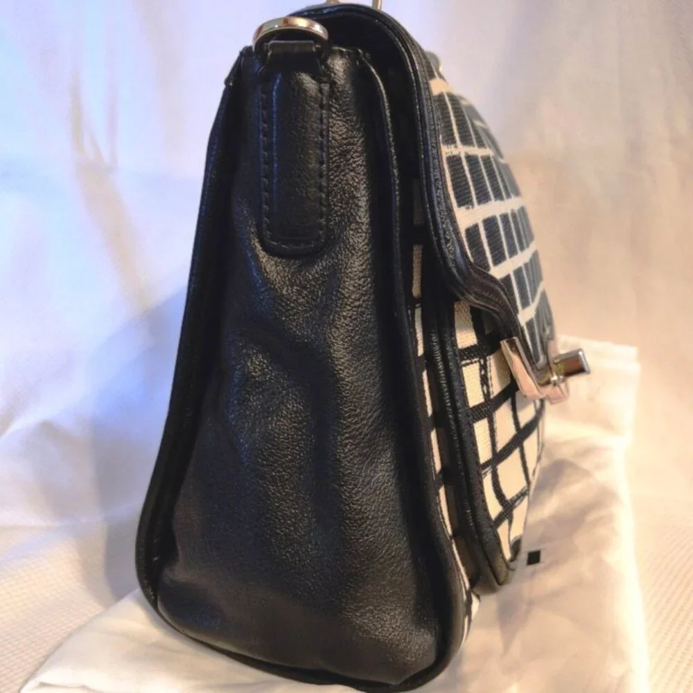 Coach Madison Sadie Top Handle or Crossbody in Black/Cream EUC + NWT Gold Chain - Picture 13 of 16